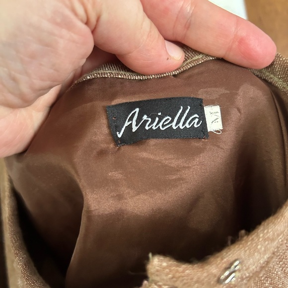 ISO - this brown skirt.  Ariella any size prefer XL - Picture 3 of 3